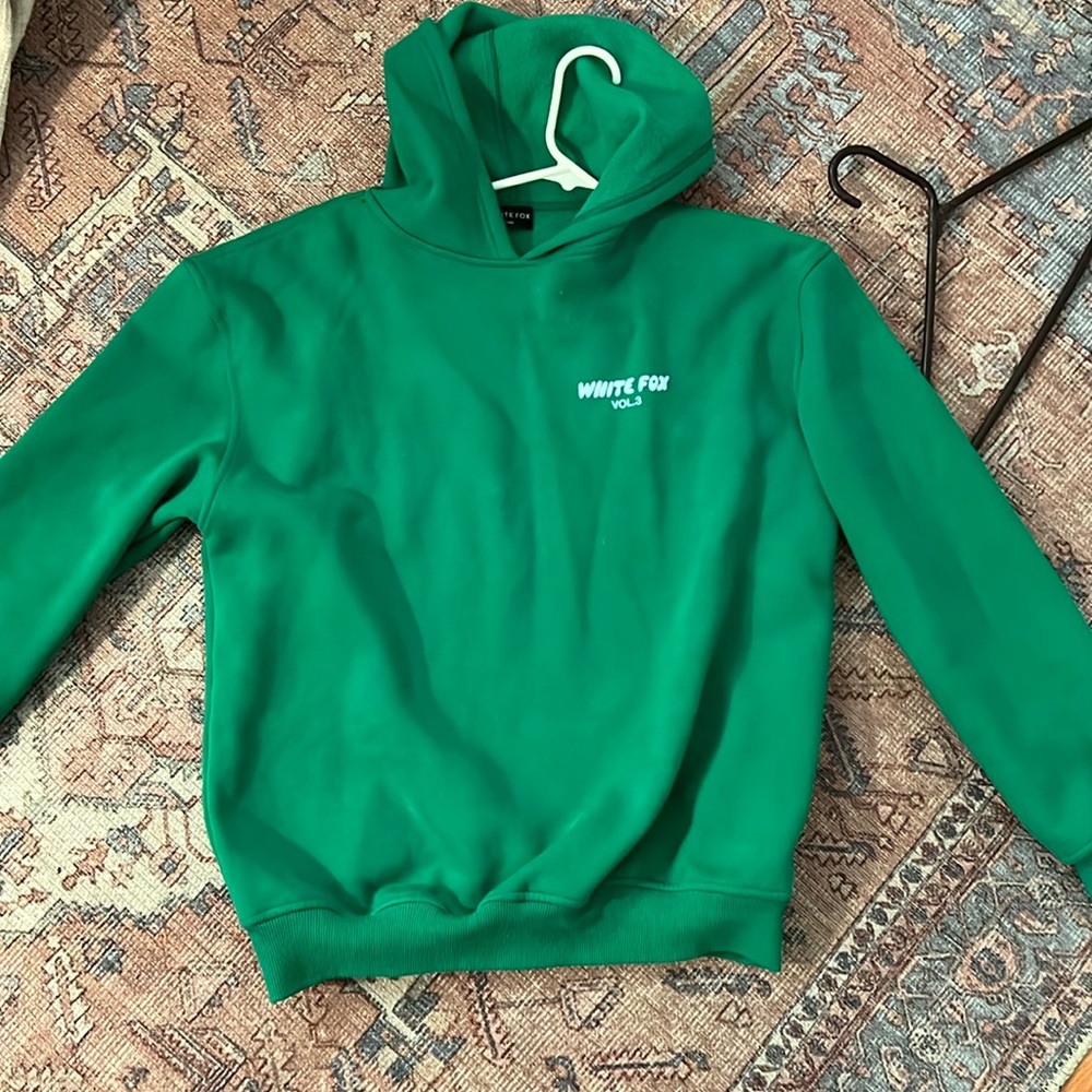 White Fox Boutique Hoodie S/M